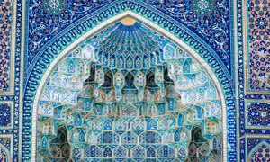 Architektura Uzbekistanu zachwyca misternymi mozaikami. To jeden z cudów, które warto zobaczyć w tym kraju.