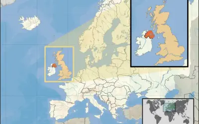 Mapa Europy z zaznaczonym UK i Irlandią. Północna Irlandia, część UK, jest wyróżniona.